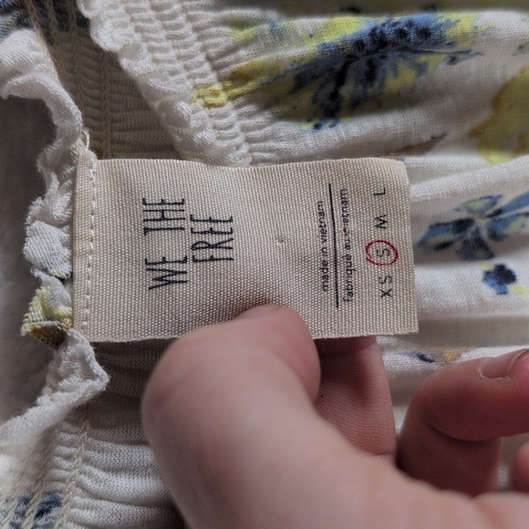 We The Free Cream and Blue Floral Top - Picture 3 of 5